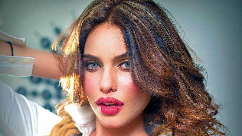 Gizele Thakral Wiki, Biography, Age, Family, Images