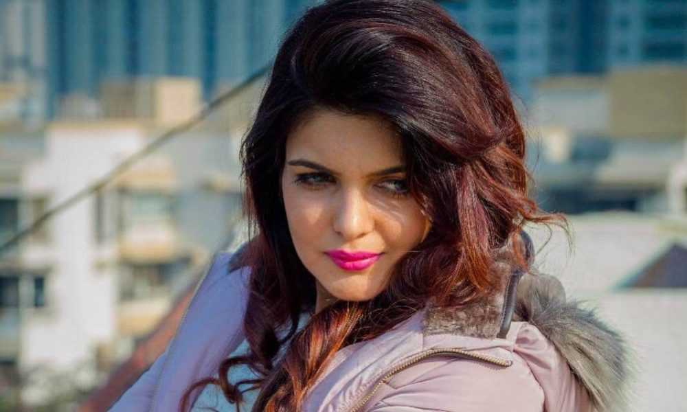 Ihana Dhillon Wiki, Biography, Age, Movies, Family, Images