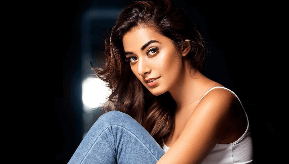 Stefy Patel Wiki, Biography, Age, Movies, Images & More