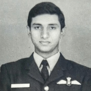 Vijay Karnik (IAF) Wiki, Biography, Age, Images, Family & More