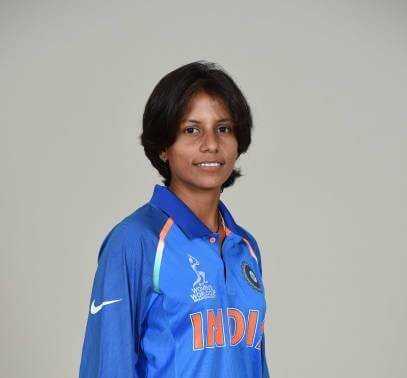 Poonam Yadav (Cricketer) Wiki, Biography, Age, Matches, Images ...