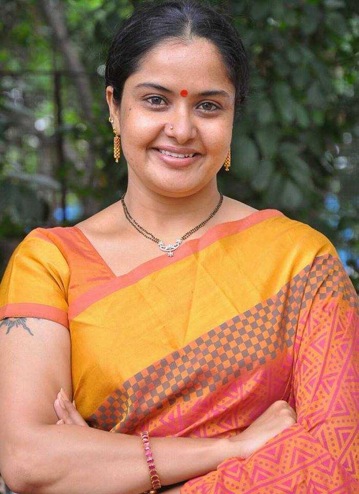 Pragathi Mahavadi Wiki, Biography, Age, Movies, Serials, Photos ...