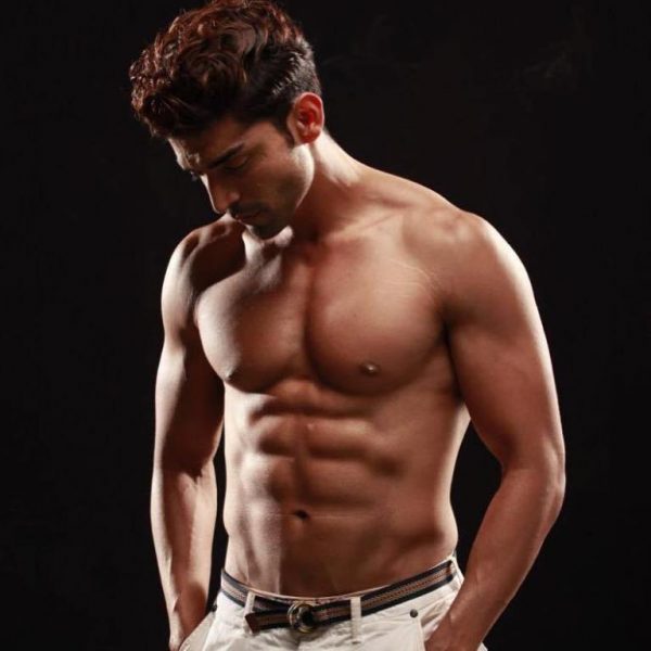 Gurmeet Choudhary Wiki, Biography, Age, Wife, Movies, Images - wikimylinks