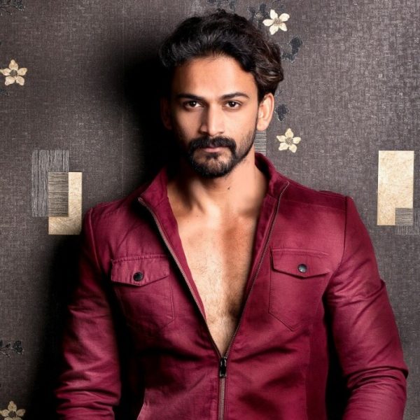 Actor Dhananjay Images