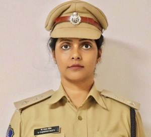 Chandana Deepti (IPS) Wiki, Biography, Age, Images, Family & More ...