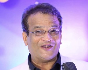 Vidyadhar Joshi Wiki, Biography, Age, Bigg Boss, Movies, Family, Images ...