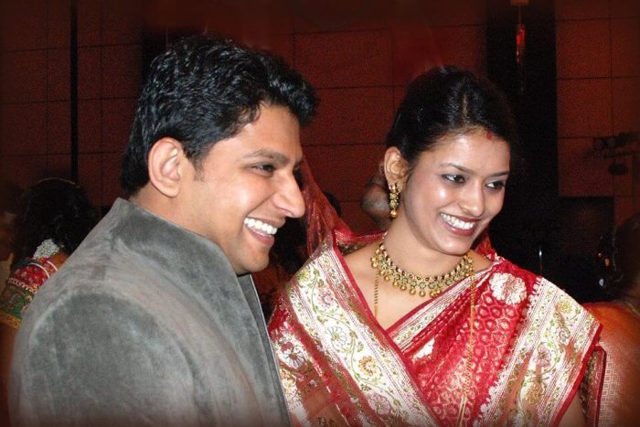 Sujay Vikhe Patil with his wife Dhanashree