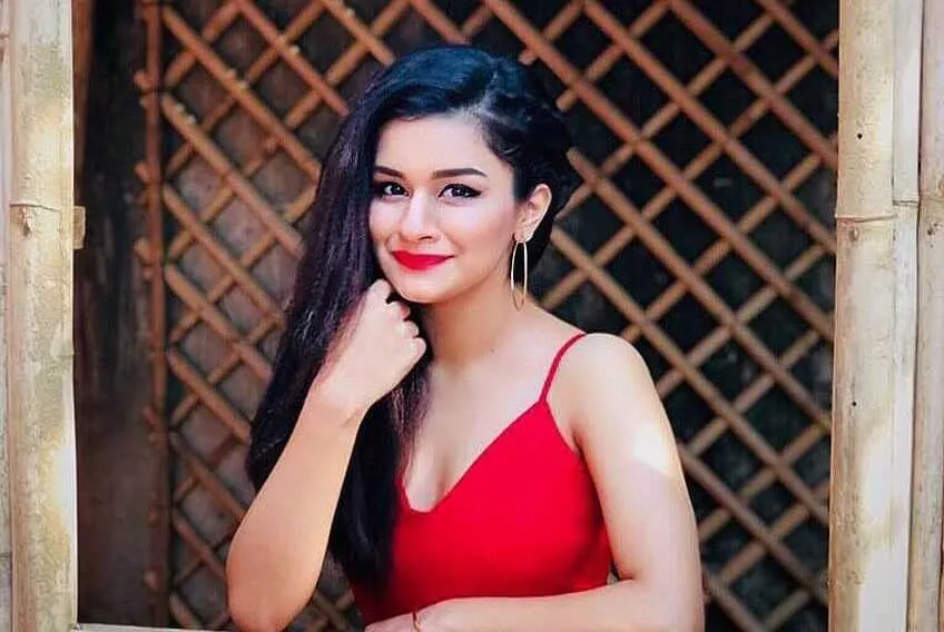 Avneet Kaur Wiki, Biography, Age, Family, Movies, Images