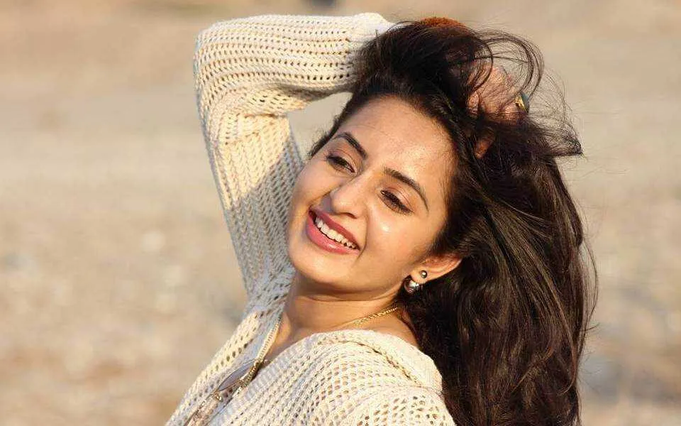 Bhama Wiki, Biography, Age, Family, Movies, Images