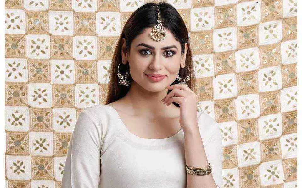 Sabby Suri Wiki, Biography, Age, Movies, Family, Images